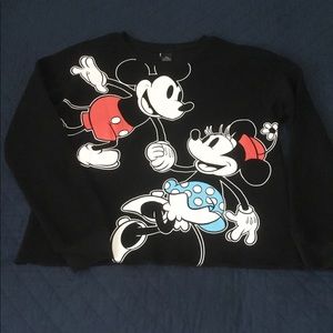 Never Worn Disney x Kohl’s Mickey & Minnie Crop Sweatshirt